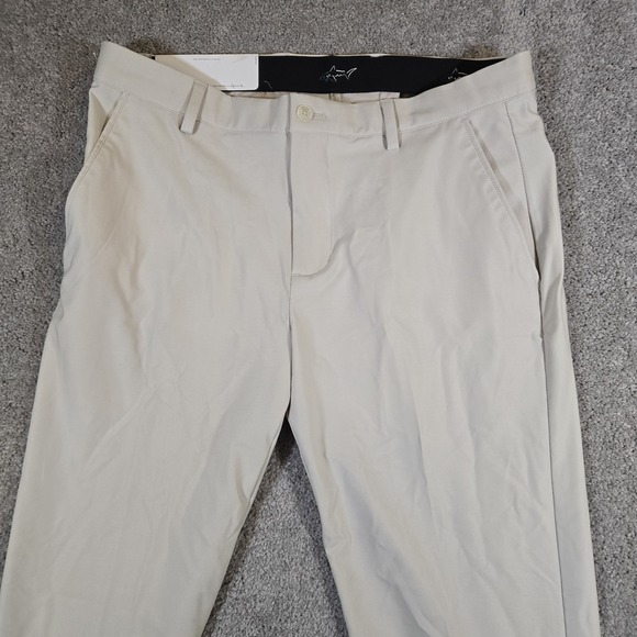 NWT GREG NORMAN Men's 32 X 34 Golf Pants Light Khaki Flat Front Microfiber - Picture 3 of 11